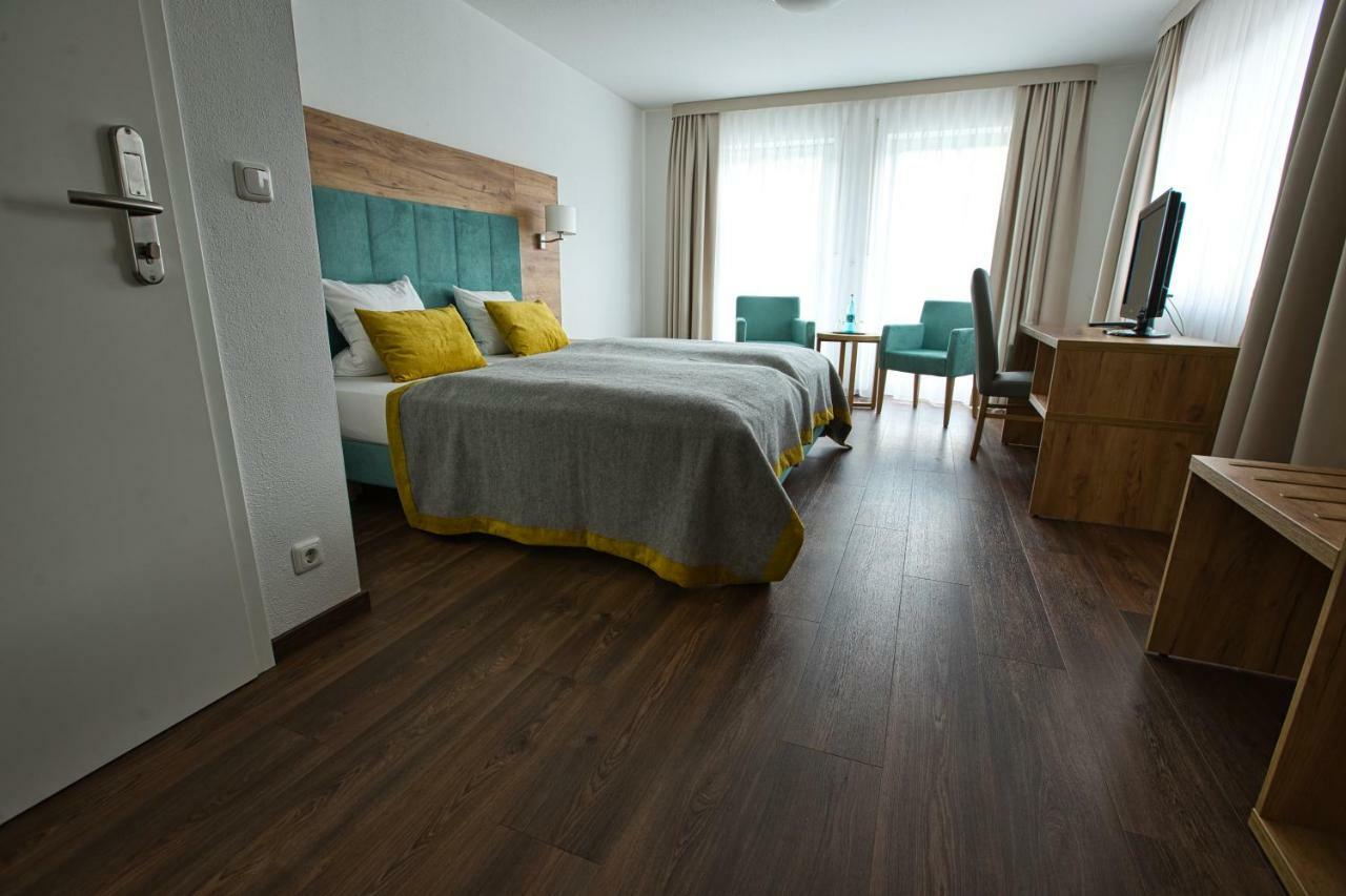 Altes Kurhaus Landhotel Trabelsdorf Exteriör bild